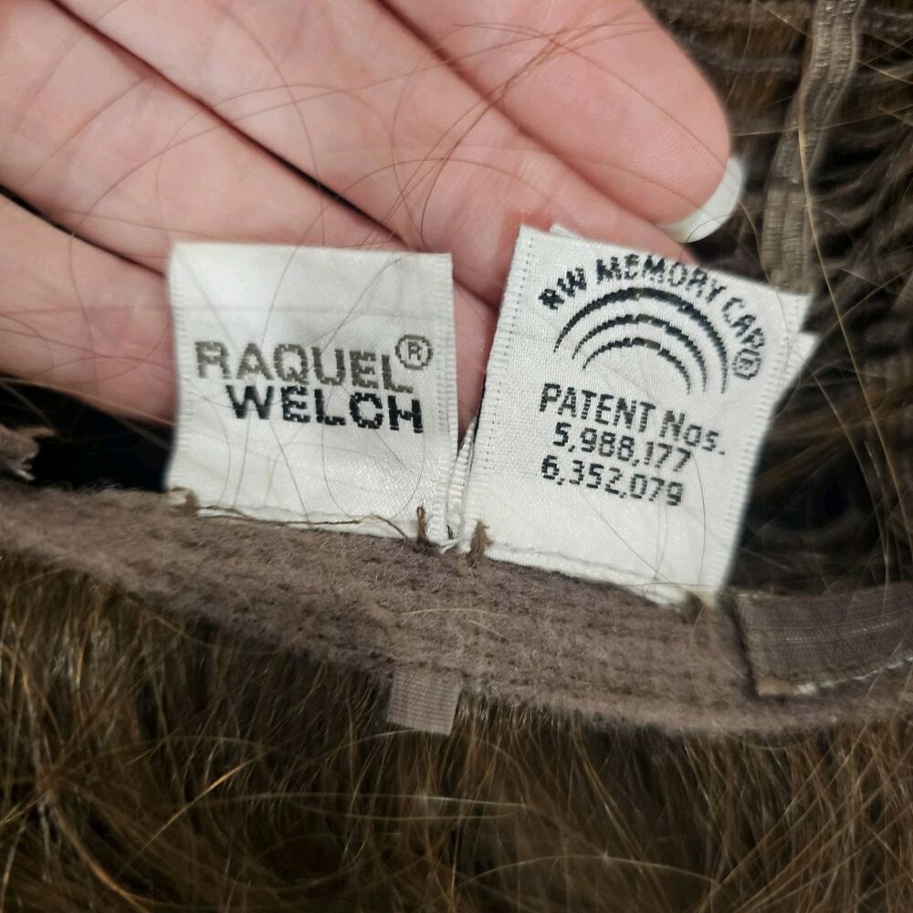 Raquel Welch Wig Brunette with Highlights Front Lace Tru2Life - Picture 9 of 14